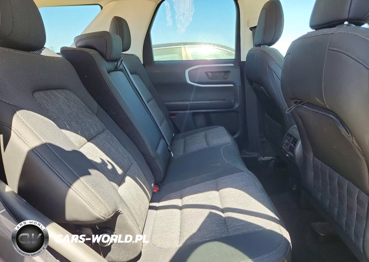 2022 Ford Bronco Sport Big Bend VIN:3FMCR9B6XNRD38078 - 11