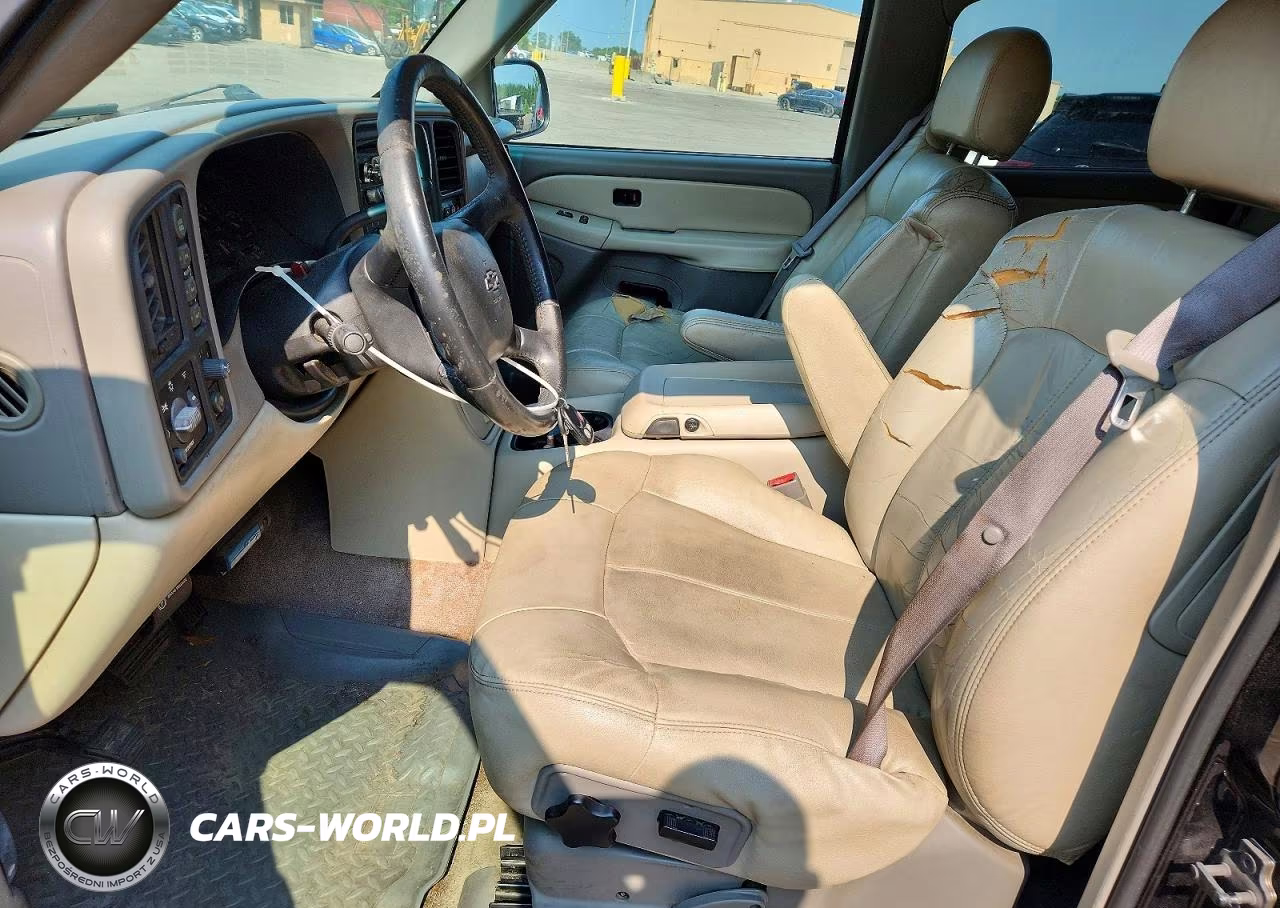 2002 Chevrolet Tahoe K1500 VIN:1GNEK13Z52R285753 - 7