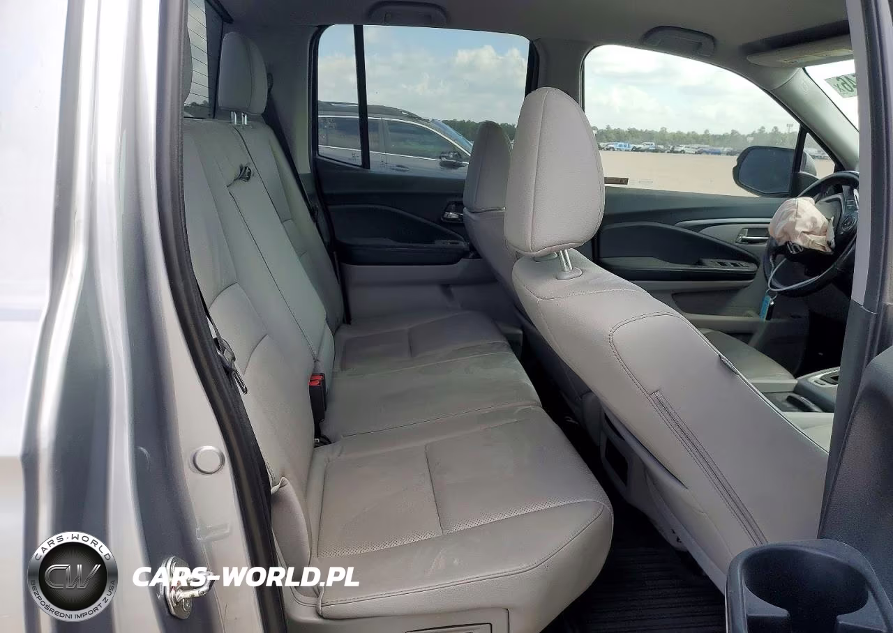 2018 Honda Ridgeline Rtl VIN:5FPYK2F65JB002583 - 10