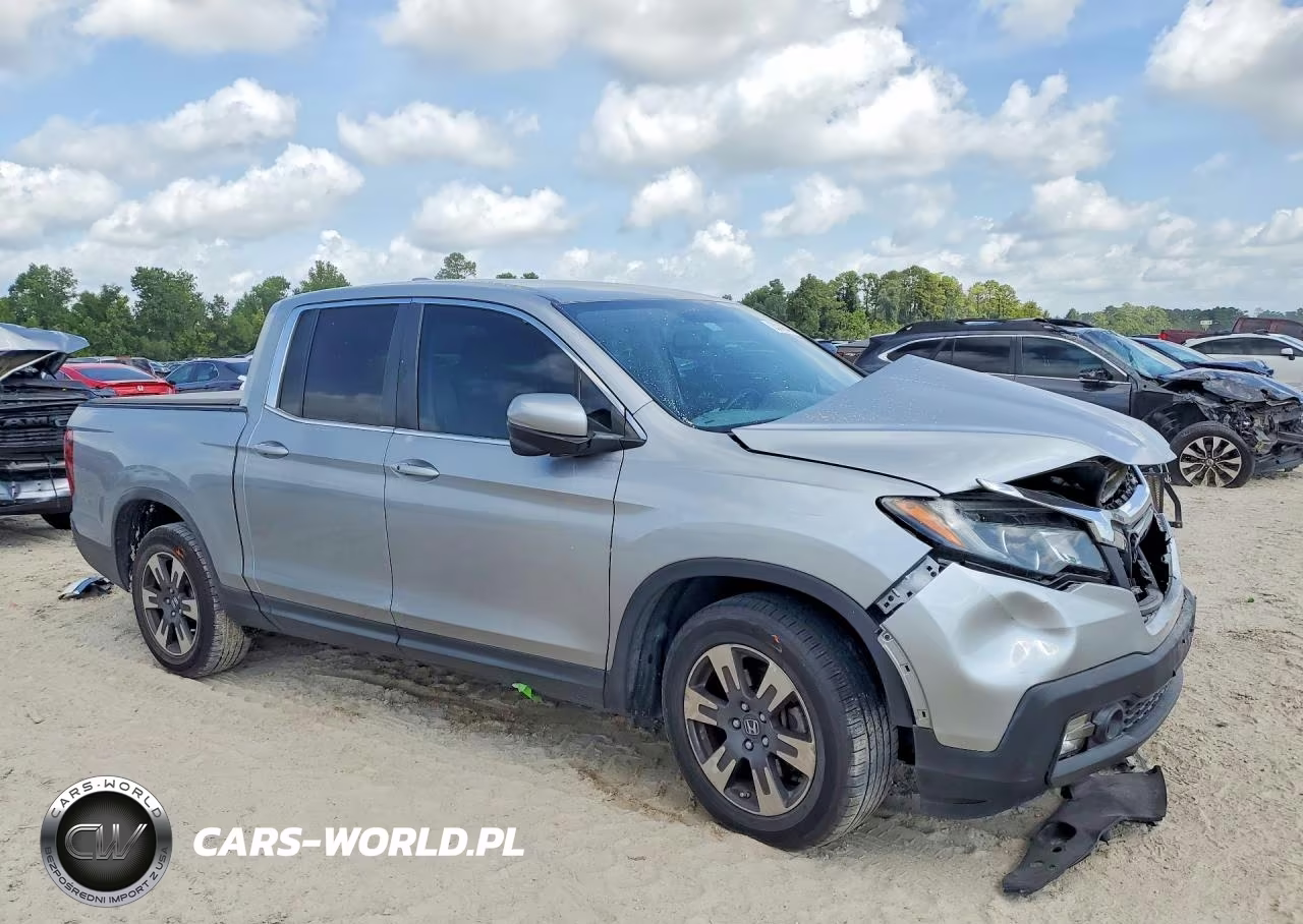 2018 Honda Ridgeline Rtl VIN:5FPYK2F65JB002583 - 4