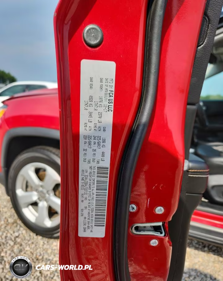 2018 Jeep Compass Latitude VIN:3C4NJCBB4JT227151 - 13