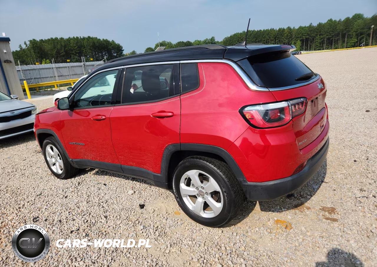 2018 Jeep Compass Latitude VIN:3C4NJCBB4JT227151 - 2