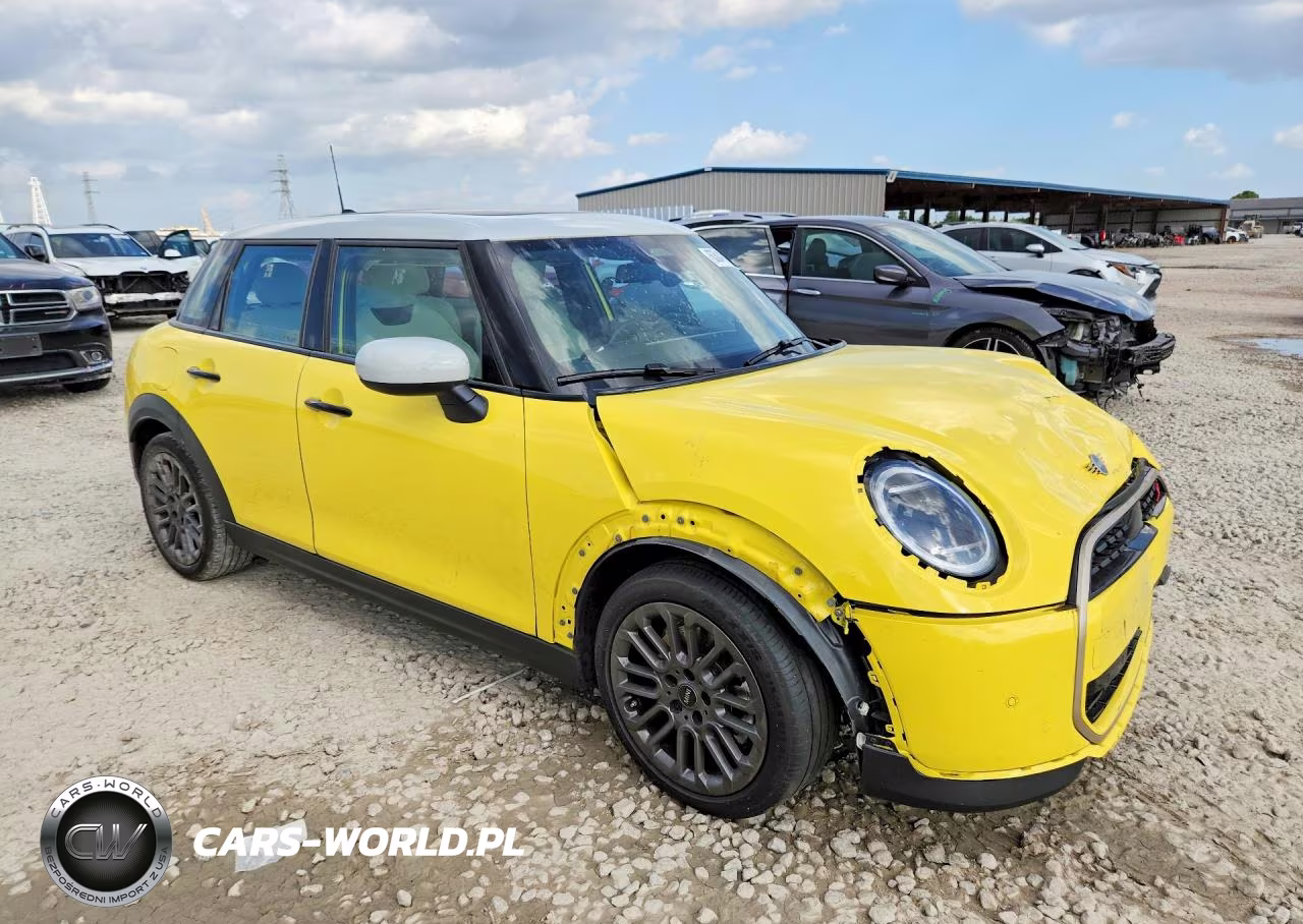 2025 Mini Cooper S VIN:WMW53GD07S2X13854 - 4