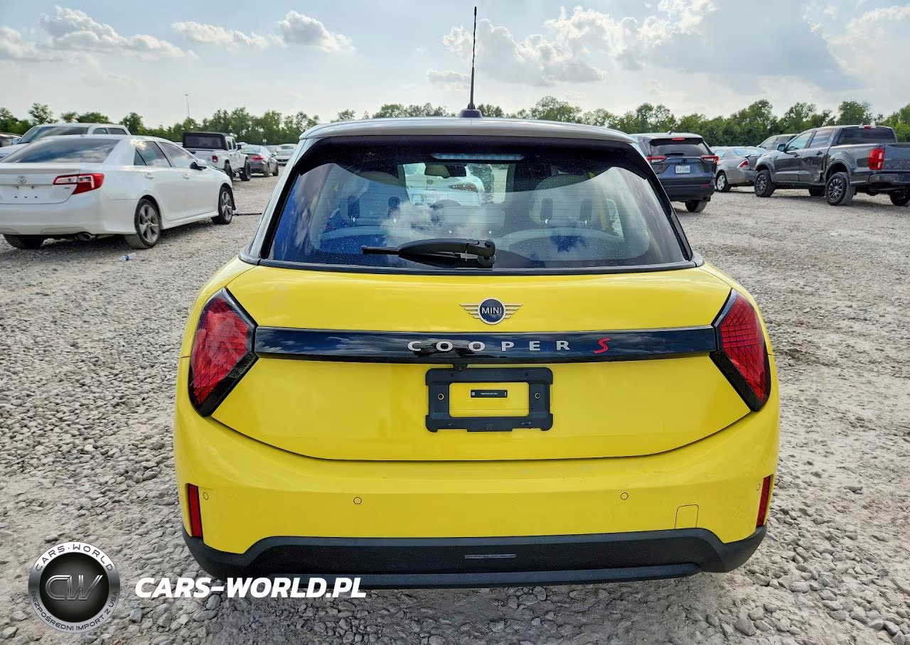 2025 Mini Cooper S VIN:WMW53GD07S2X13854 - 7