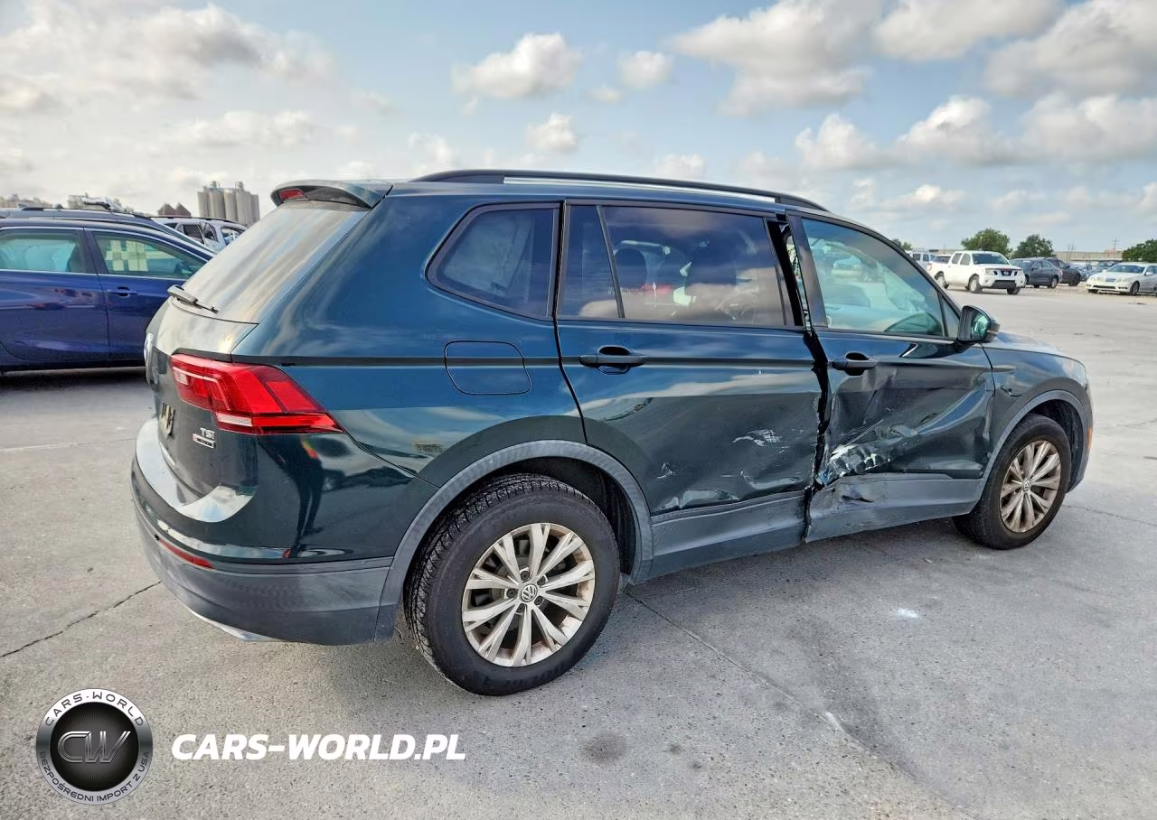 2018 Volkswagen Tiguan S VIN:3VV0B7AX6JM018968 - 3