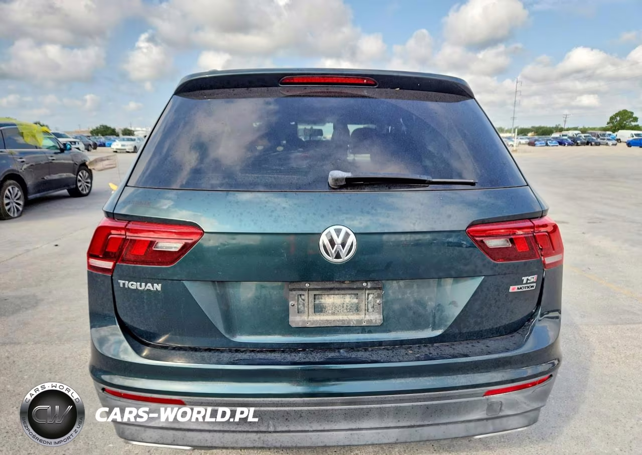 2018 Volkswagen Tiguan S VIN:3VV0B7AX6JM018968 - 6