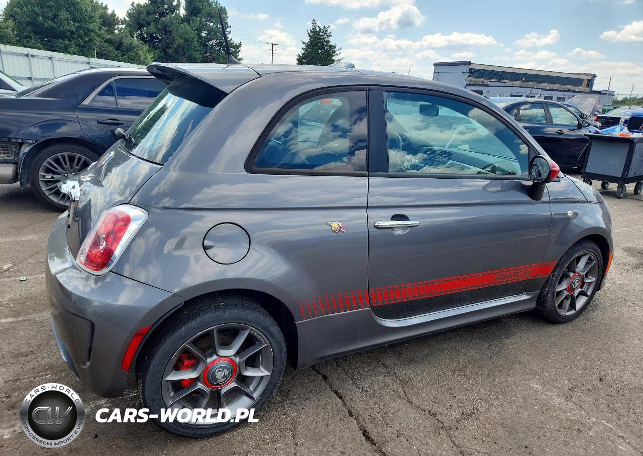 2013 Fiat 500 Abarth VIN:3C3CFFFH2DT512612 - 3