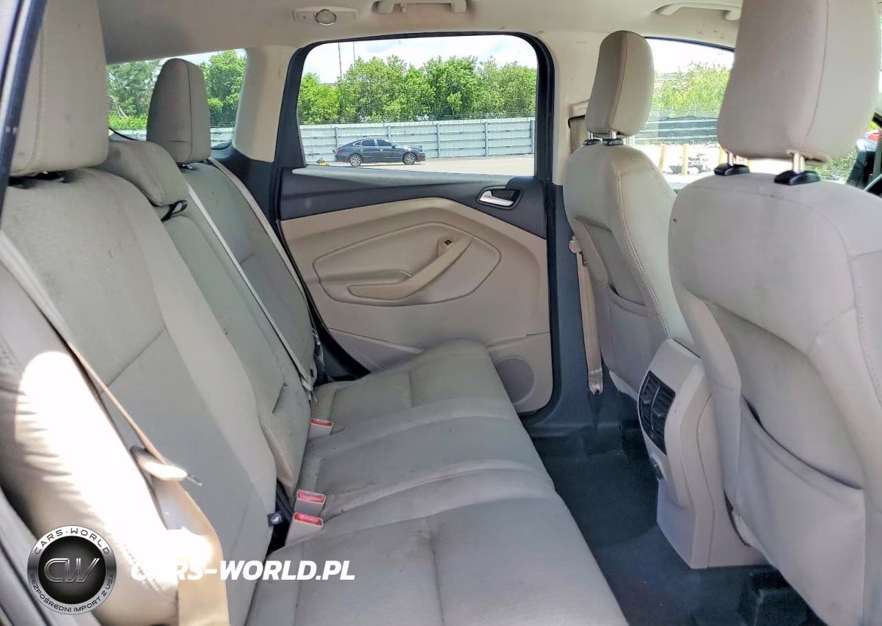 2018 Ford Escape Se VIN:1FMCU0GD4JUC61311 - 10