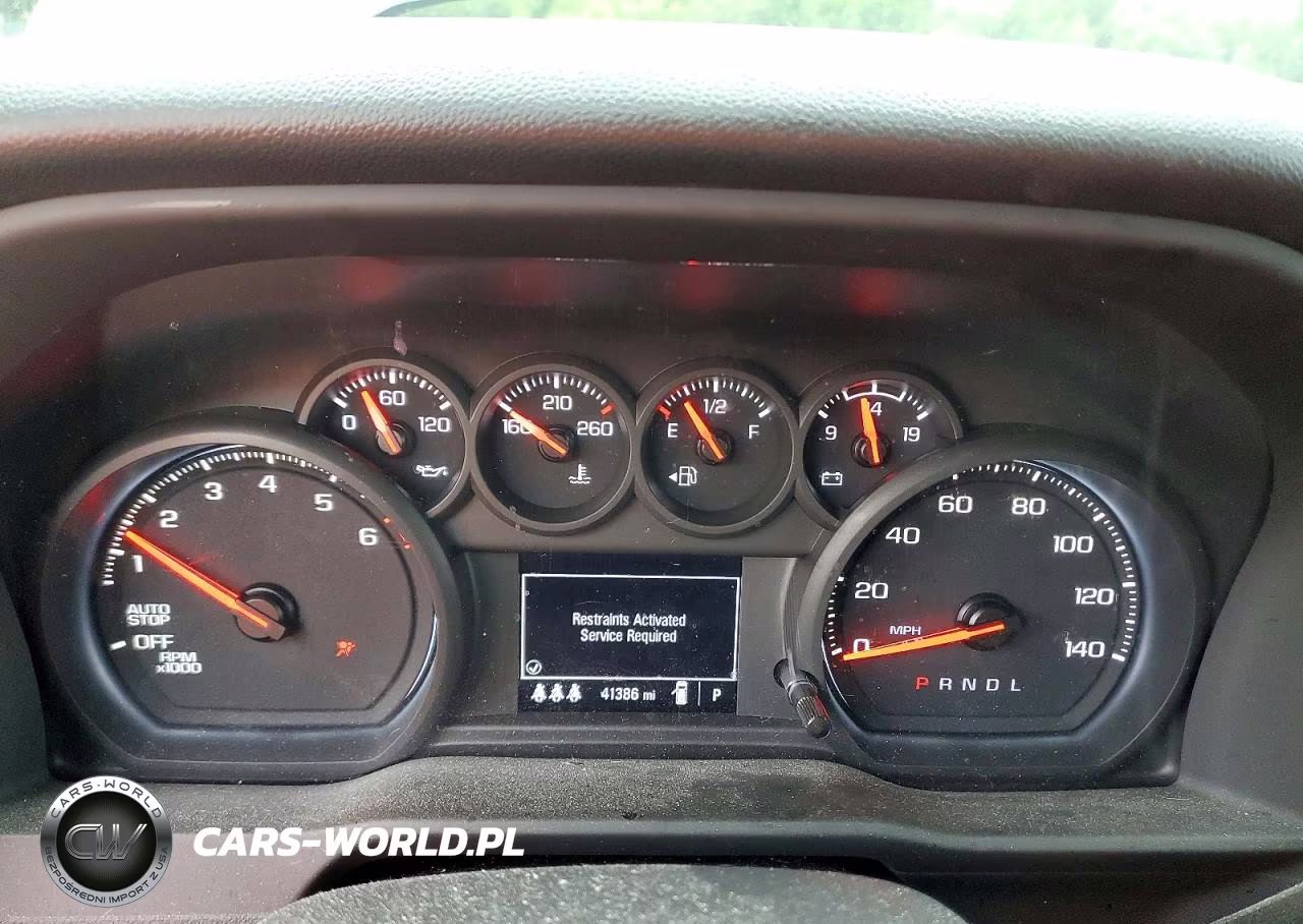 2024 Chevrolet Silverado K1500 Custom VIN:3GCPDBEK8RG178174 - 9