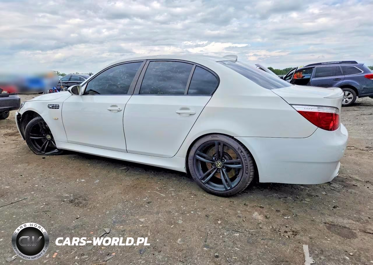 2008 BMW M5 VIN:WBSNB93558CX10140 - 2