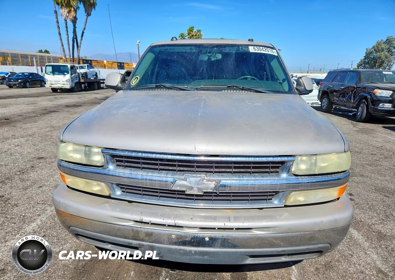 2004 Chevrolet Tahoe C1500 VIN:1GNEC13T54R174096 - 5