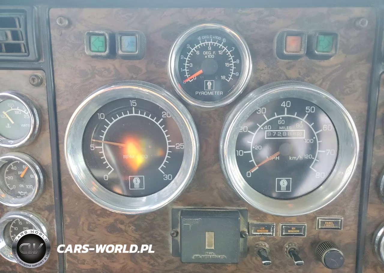 1999 Kenworth W900 Dump Truck VIN:1NKWLB9X7XJ794205 - 9