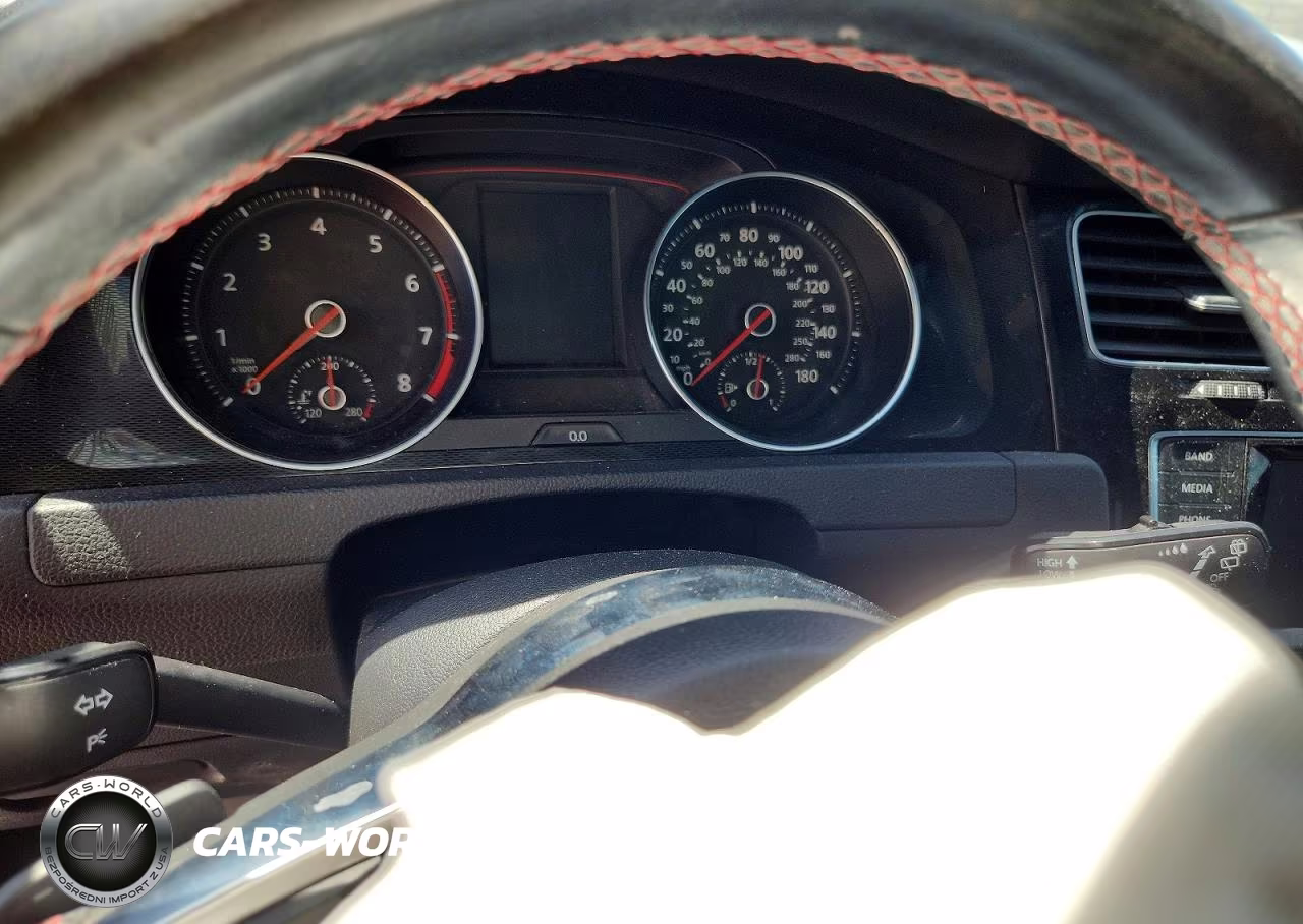 2015 Volkswagen Gti 2.0T VIN:3VW4T7AUXFM007298 - 9