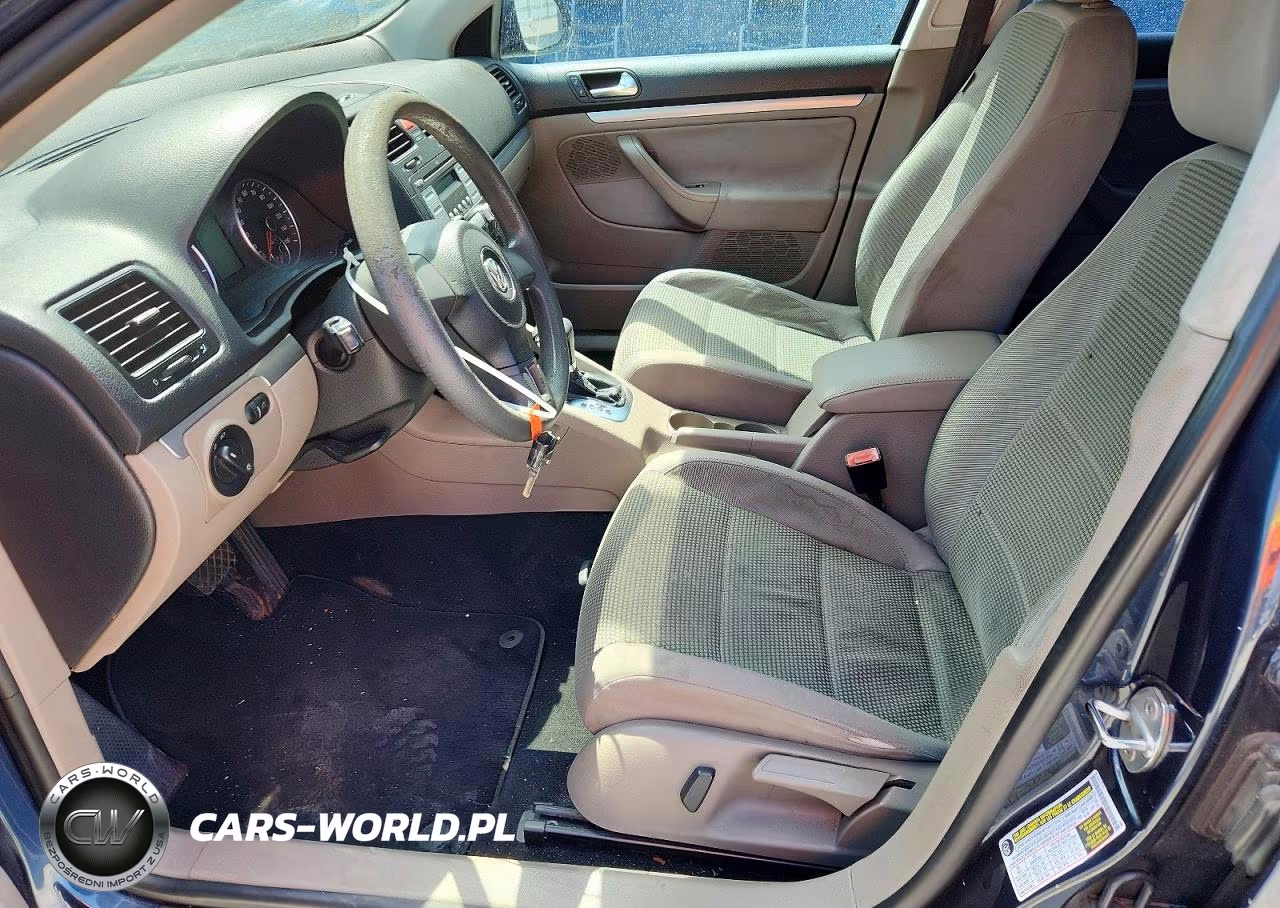2010 Volkswagen Jetta S VIN:3VWJX7AJ9AM054389 - 7