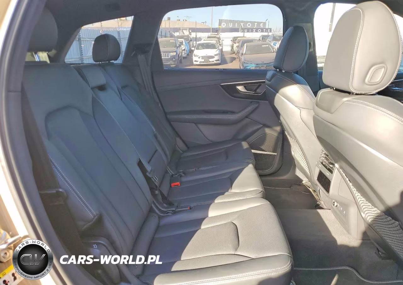2025 Audi Q7 Prestige VIN:WA1VVBF78SD022700 - 11