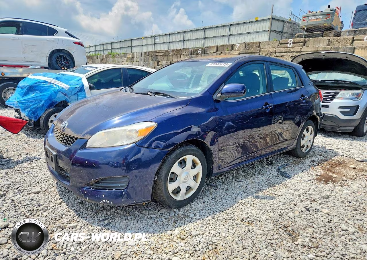 2010 Toyota Matrix Base