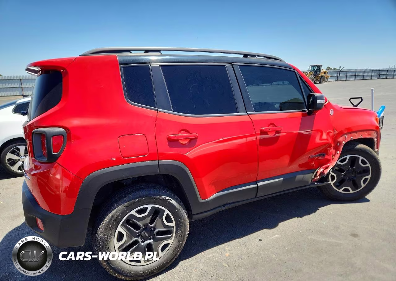 2015 Jeep Renegade Trailhawk VIN:ZACCJBCT0FPB87254 - 3