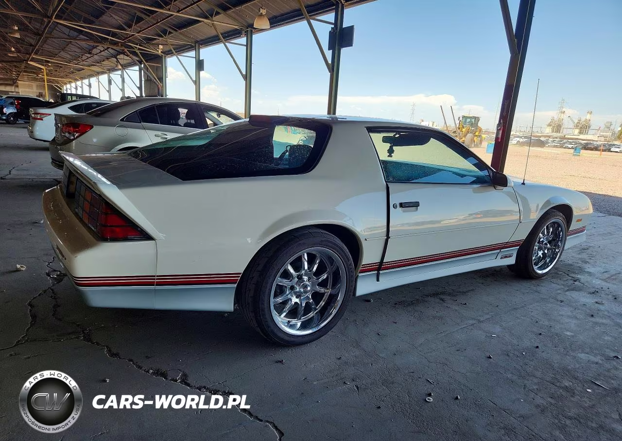 1986 Chevrolet Camaro VIN:1G1FP87H2GL158552 - 3
