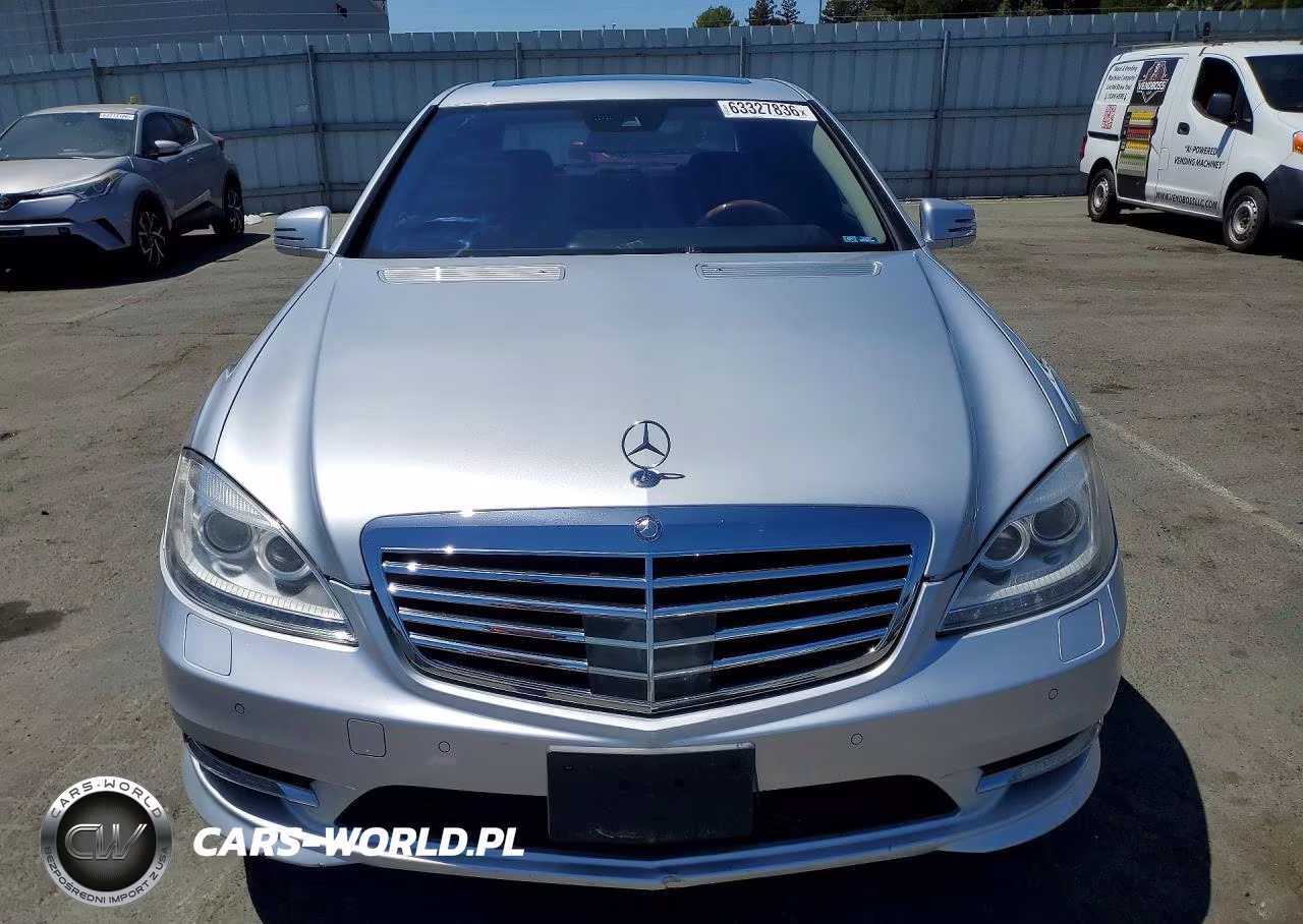 2012 Mercedes-Benz S 550 VIN:WDDNG7DBXCA437174 - 5
