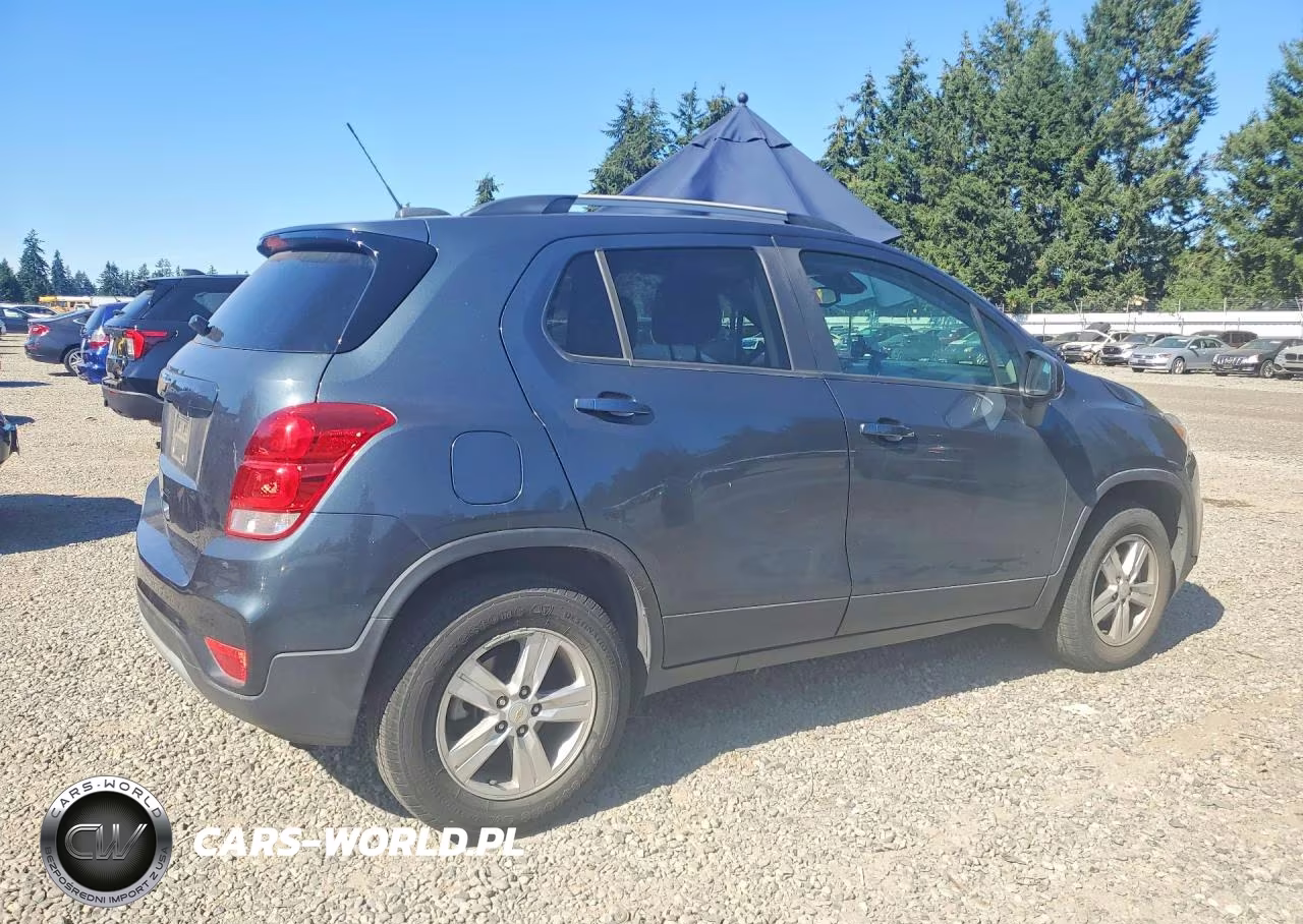 2021 Chevrolet Trax 1Lt VIN:KL7CJPSB7MB325415 - 3