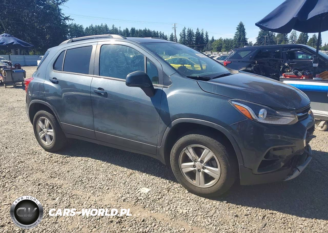 2021 Chevrolet Trax 1Lt VIN:KL7CJPSB7MB325415 - 4