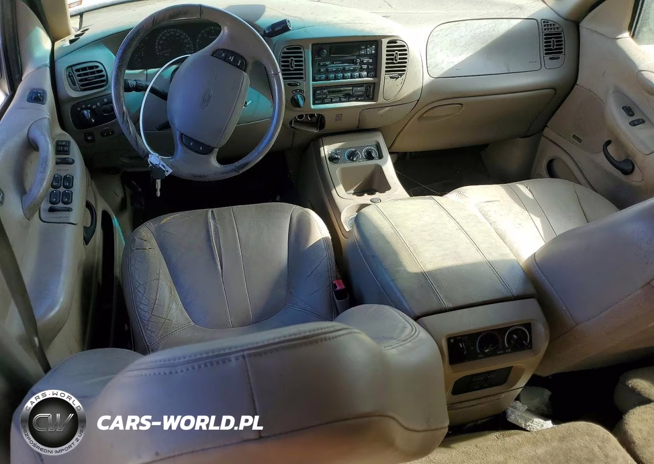 2000 Ford Expedition VIN:1FMFU18L2YLC49795 - 8