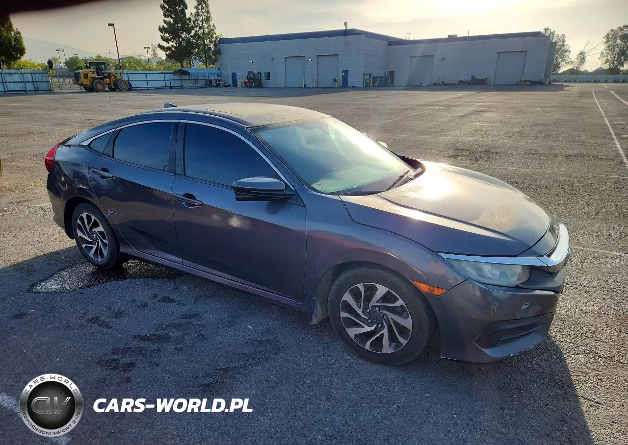 2017 Honda Civic Ex VIN:2HGFC2F70HH536618 - 4