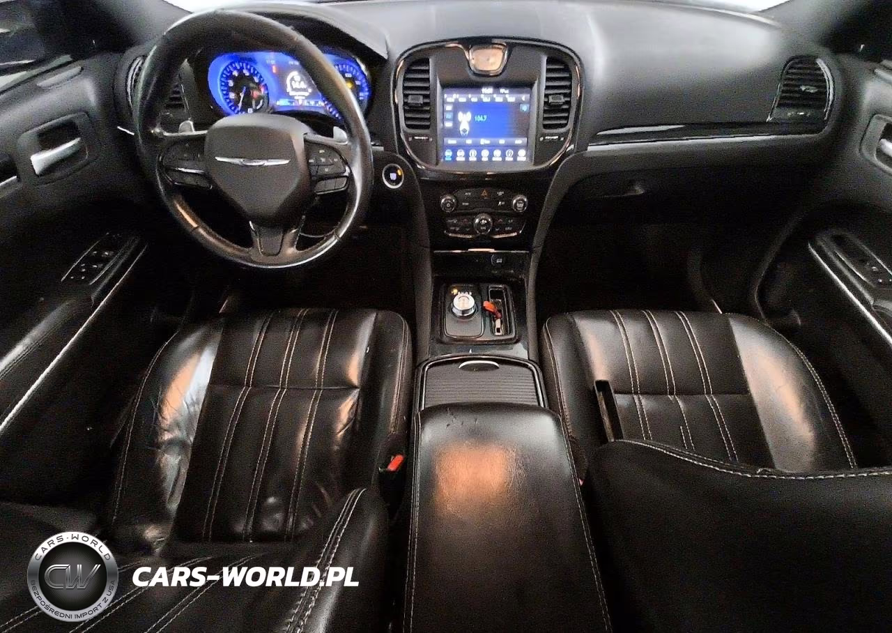 2019 Chrysler 300 S VIN:2C3CCAGGXKH536826 - 8