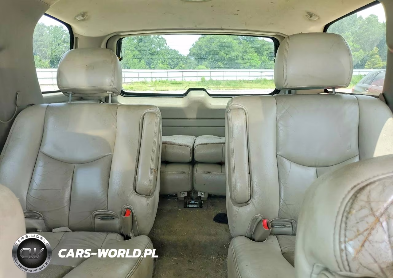 2004 GMC Yukon VIN:1GKEC13Z34R263831 - 10