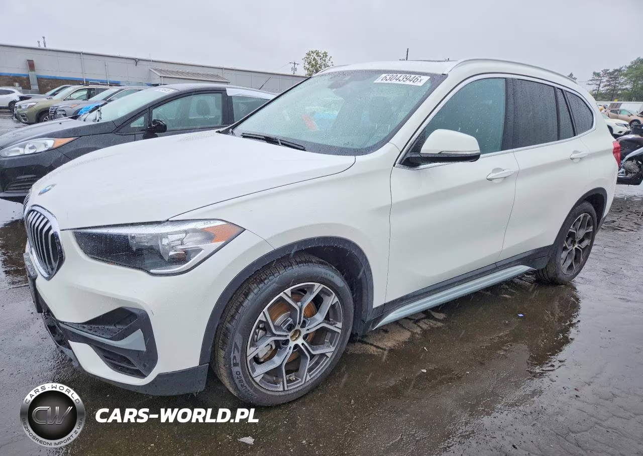 2021 BMW X1 xDrive28I – zdjęcie 1 z 13