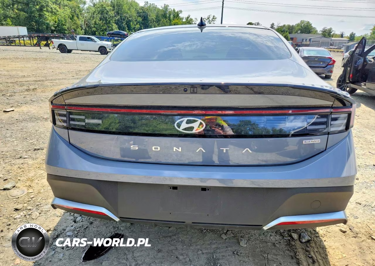 2026 Hyundai Sonata Hybrid Blue VIN:KMHL24JJ0TA157236 - 6