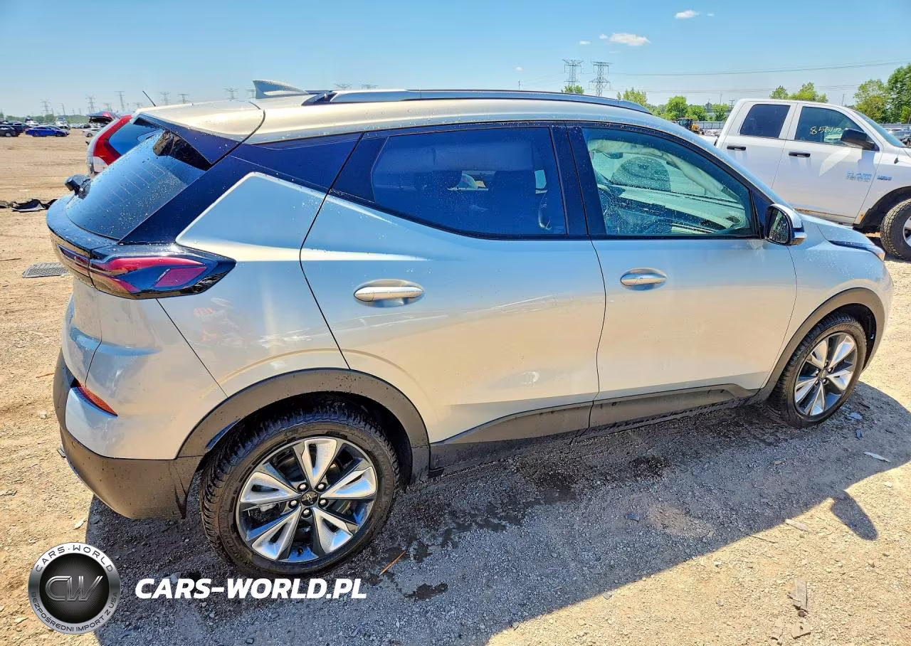 2023 Chevrolet Bolt Euv Lt VIN:1G1FY6S04P4184681 - 3