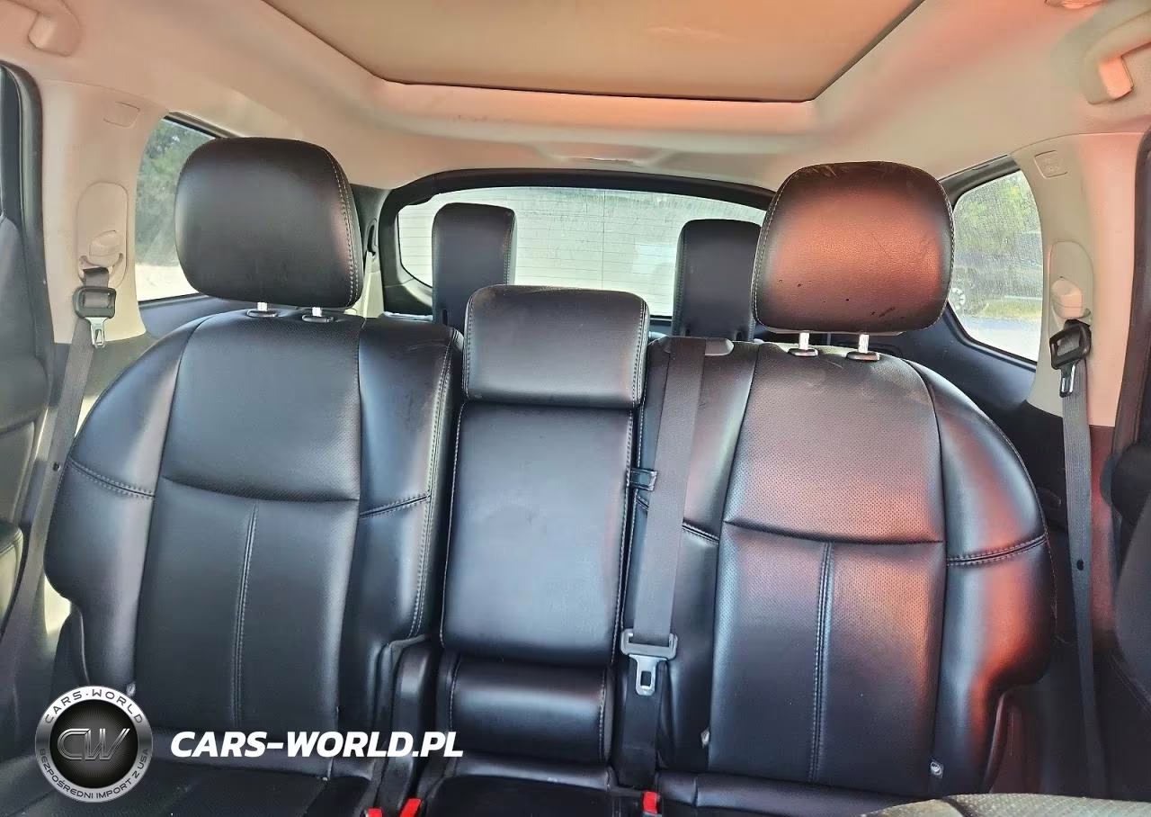 2017 Nissan Pathfinder Platinum VIN:5N1DR2MM9HC672015 - 10