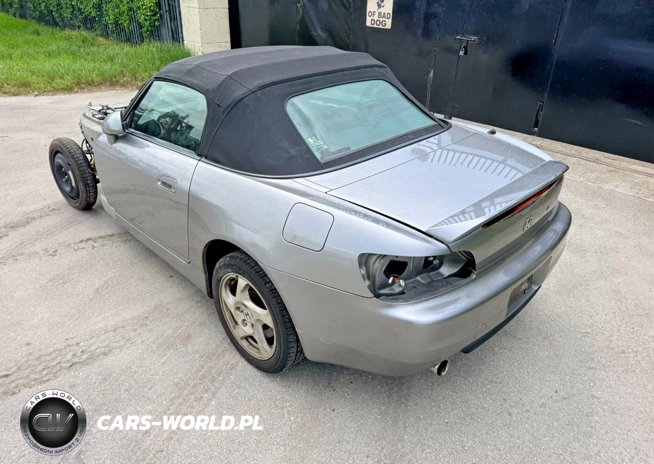 2000 Honda S2000 VIN:JHMAP1145YT004688 - 3