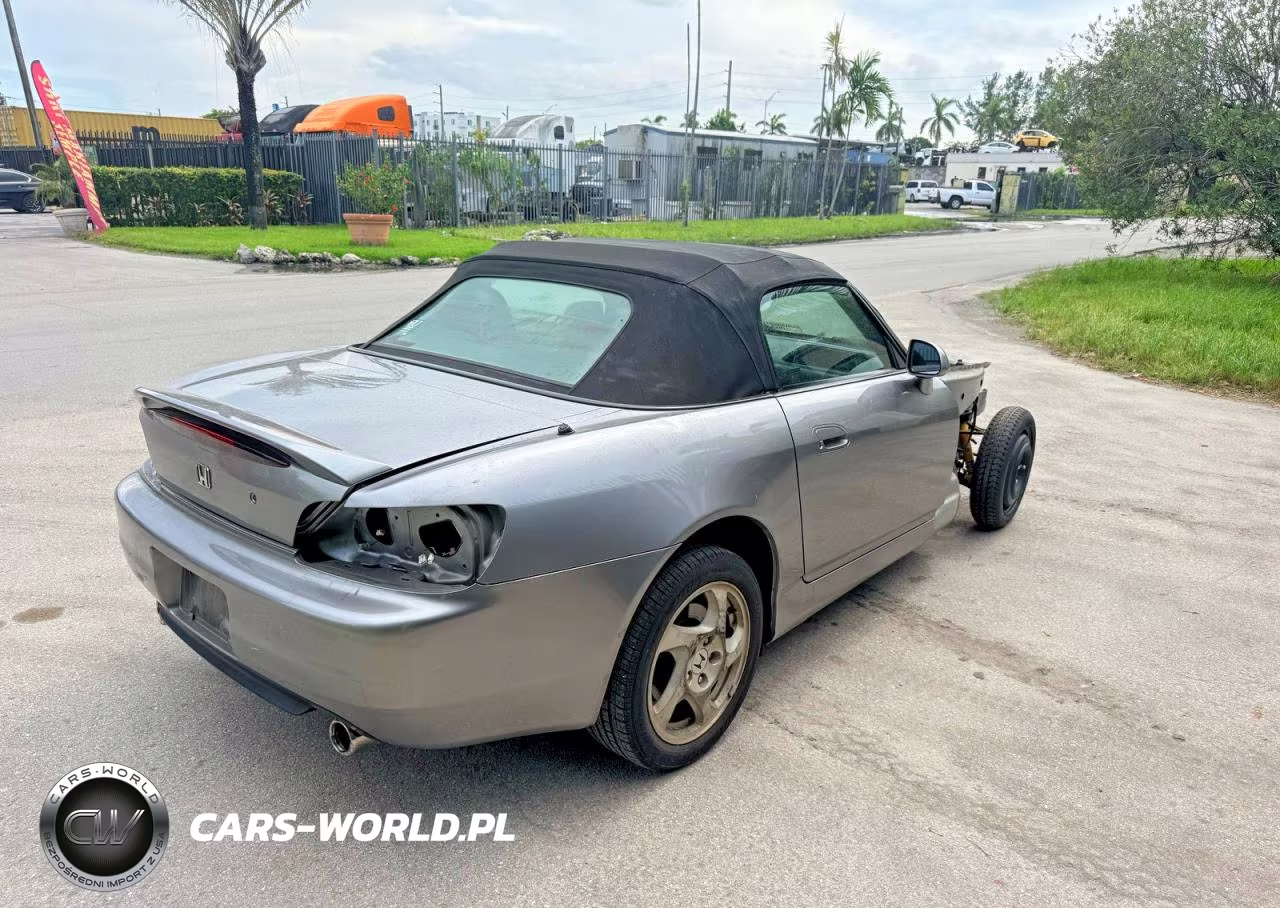 2000 Honda S2000 VIN:JHMAP1145YT004688 - 4