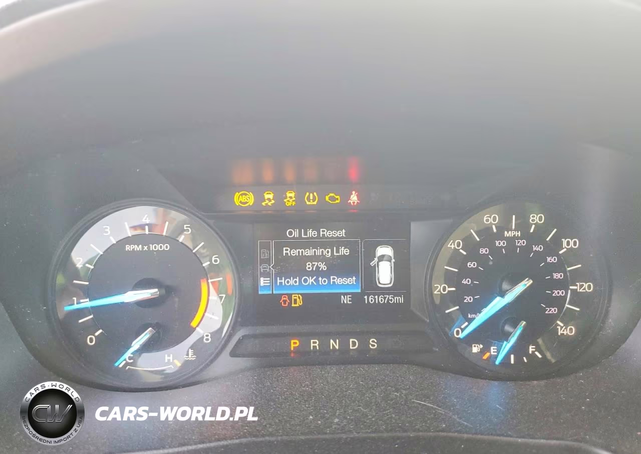 2017 Ford Explorer VIN:1FM5K7B89HGC31893 - 9