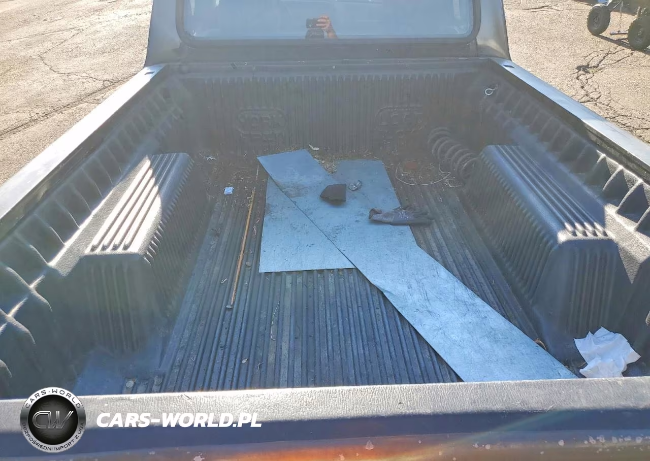 1994 Mazda B2300 VIN:4F4CR12AXRTN14875 - 10