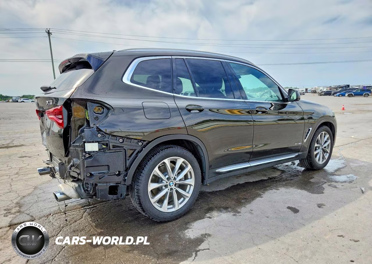 2018 BMW X3 xDrive30I VIN:5UXTR9C55JLC81230 - 3
