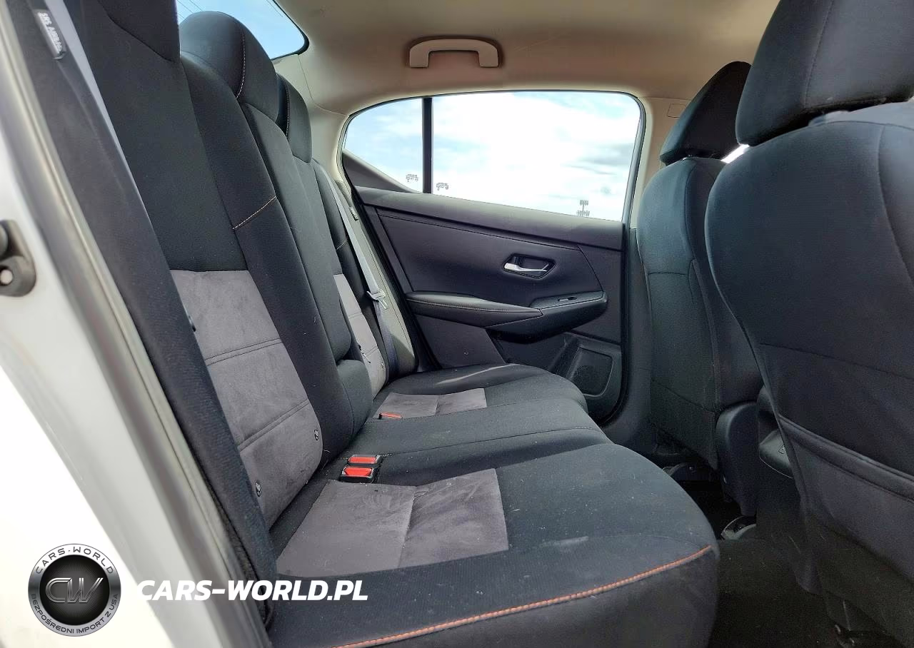 2023 Nissan Sentra Sr VIN:3N1AB8DV1PY238266 - 10