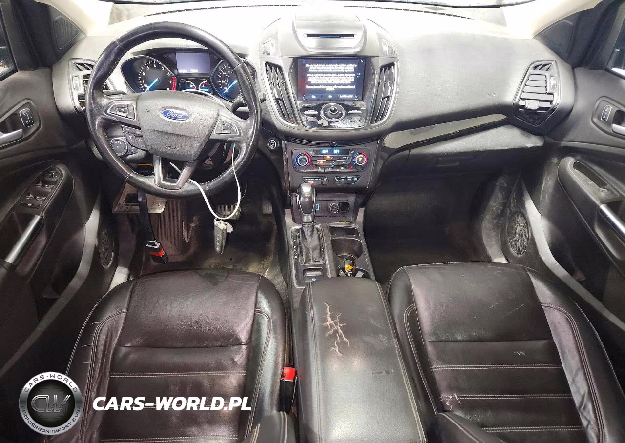 2018 Ford Escape Titanium VIN:1FMCU9J92JUD44261 - 8