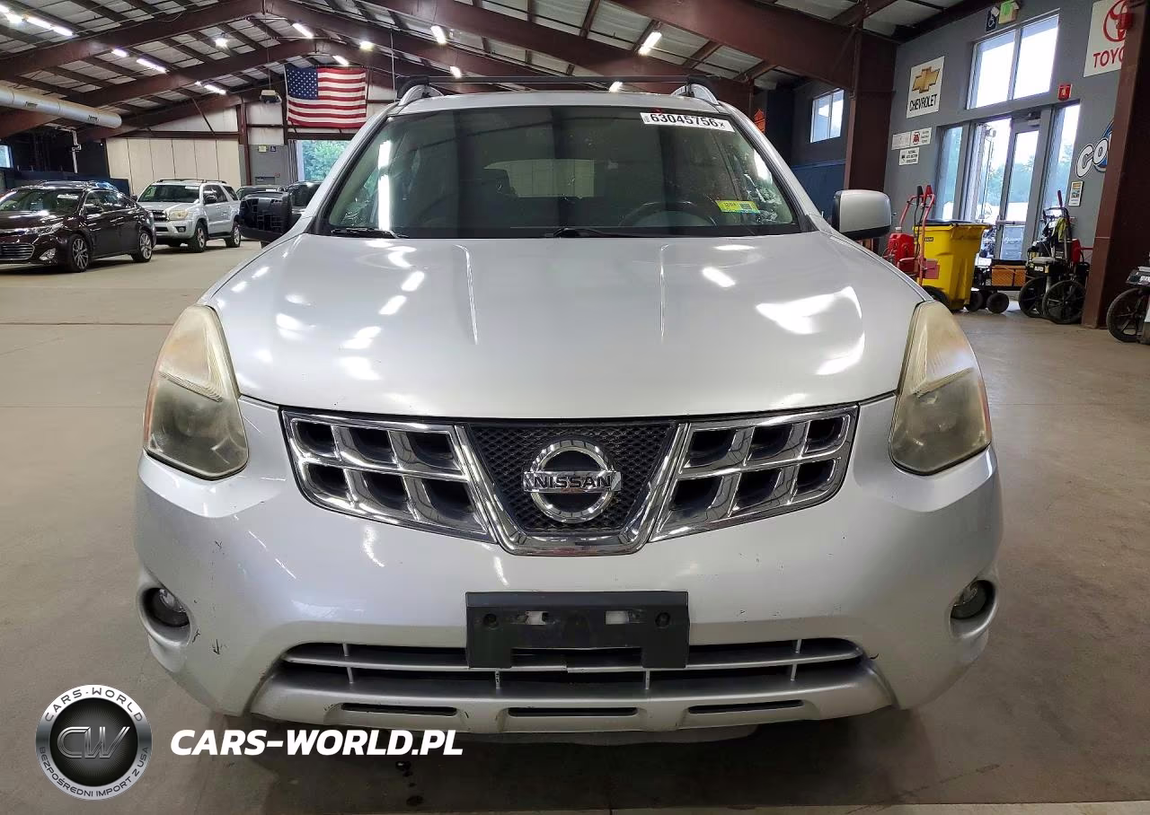 2011 Nissan Rogue S VIN:JN8AS5MV5BW663523 - 5