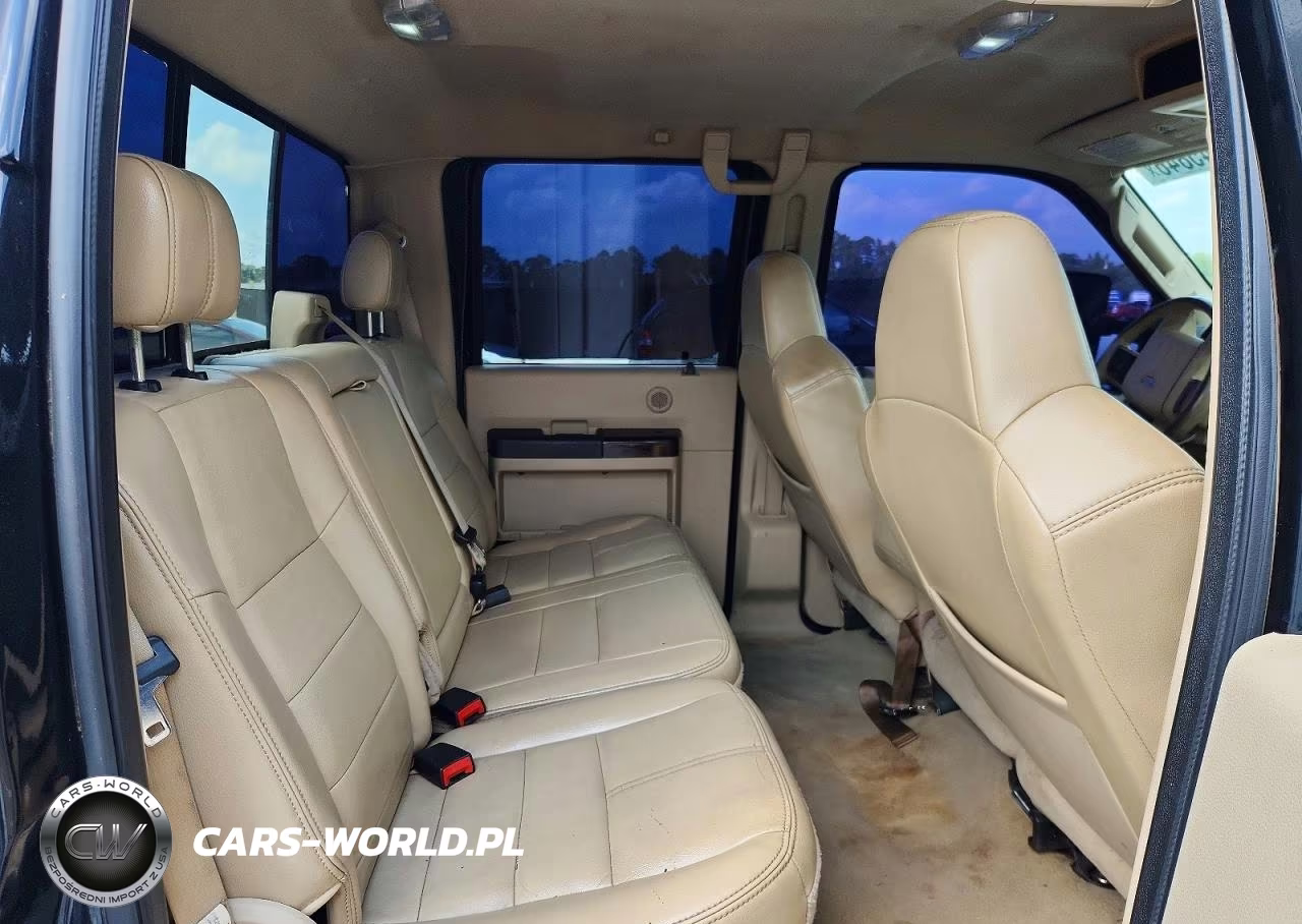 2008 Ford F350 Super Duty VIN:1FTWW33R08EA92648 - 10