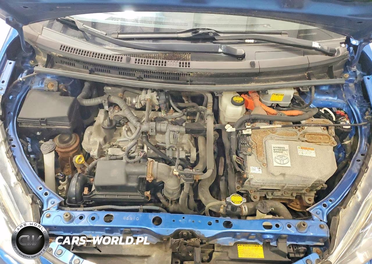 2015 Toyota Prius C One VIN:JTDKDTB34F1579860 - 11