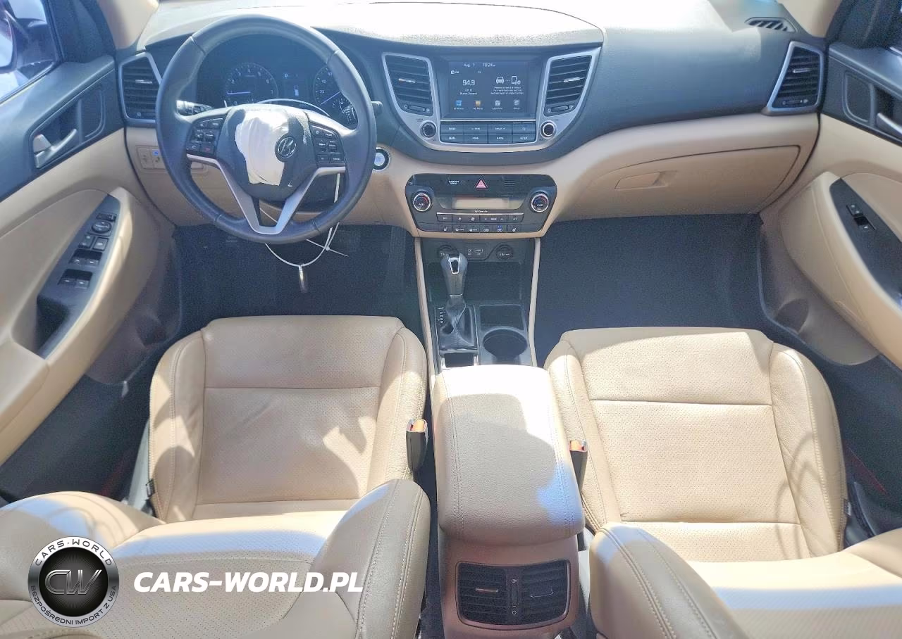2018 Hyundai Tucson Value VIN:KM8J33A28JU809734 - 8