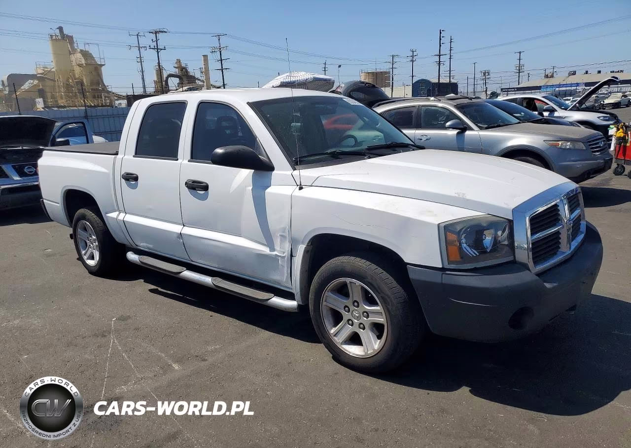 2005 Dodge Dakota Quad VIN:1D7HE28K85S151319 - 4