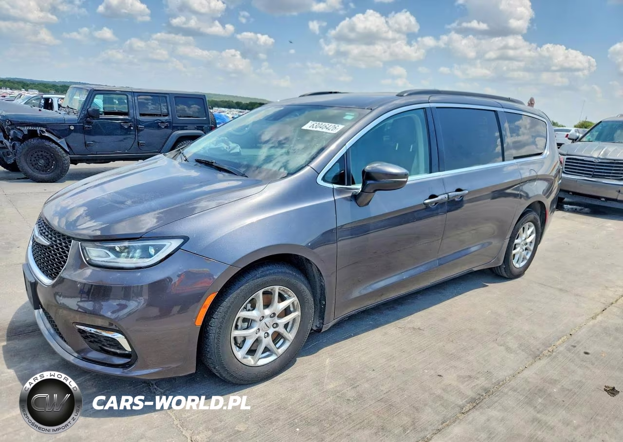2022 Chrysler Pacifica Touring L