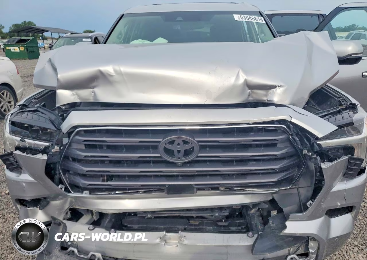 2024 Toyota Sequoia VIN:7SVAAABAXRX046863 - 12