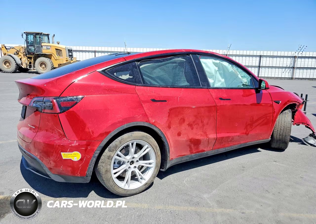 2022 Tesla Model Y VIN:7SAYGAEE0NF324408 - 3
