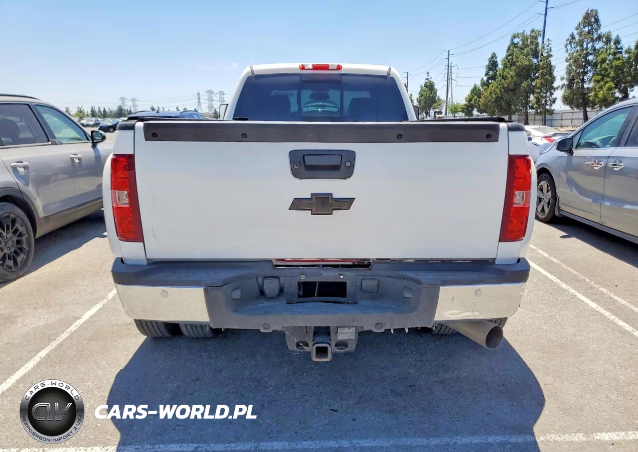 2013 CHEVROLET SILVERADO 3500HD LTZ VIN:1GC4K1C85DF206842 - 6