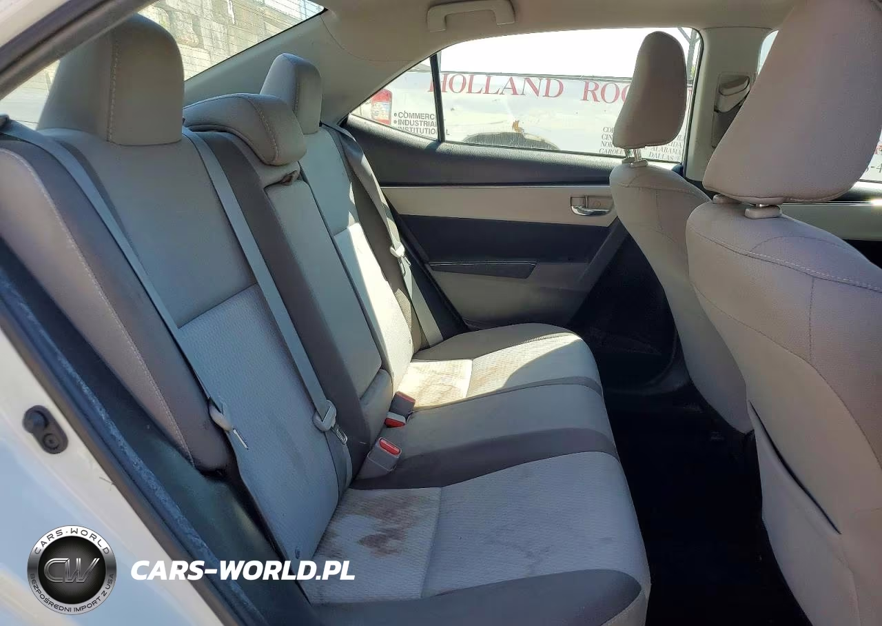 2017 Toyota Corolla Le VIN:5YFBURHE1HP666061 - 10